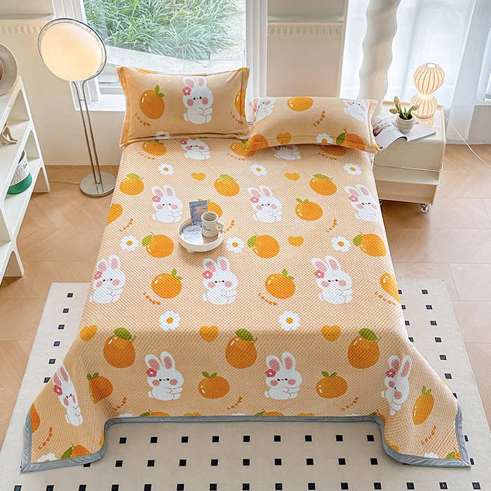 91家纺网 家纺一手货源 找家纺 胜权 2024款高克重牛奶绒夹棉单床盖单件保暖床盖三件套 兔兔派对