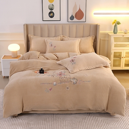 富之航 2023新款牛奶绒刺绣四件套 花香蝶影-卡其