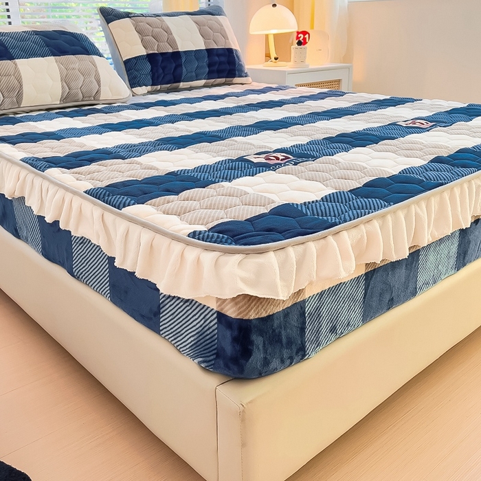 91家纺网 家纺一手货源 找家纺 （总）情煊家纺 2023新款保暖牛奶绒夹棉床笠-花边款