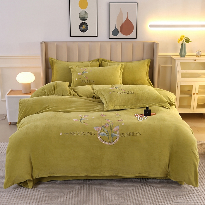 91家纺网 家纺一手货源 找家纺 富之航 2023新款牛奶绒刺绣四件套 莫奈花园-绿