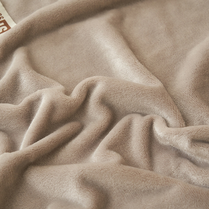 91家纺网 家纺一手货源 找家纺 畅销被业 2024新款双面牛奶绒多功能毛毯毯子 卡灰