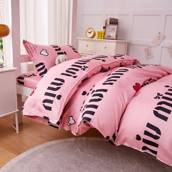 91家纺网 家纺一手货源 找家纺 2023新款亲肤棉美棉芦荟棉三件套美棉（8月）学生宿舍床 情书