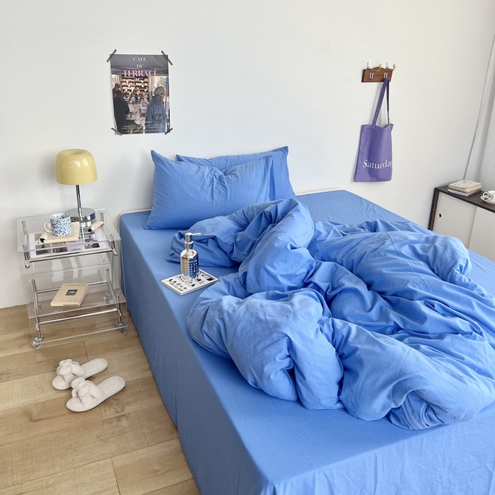 91家纺网 家纺一手货源 找家纺 六巷胡同 2023新款纯色多巴胺博主风四件套 布鲁斯蓝