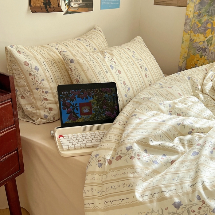 91家纺网 家纺一手货源 找家纺 六巷胡同 2023新款韩国ins复古博主风小碎花四件套 蔓藤物语