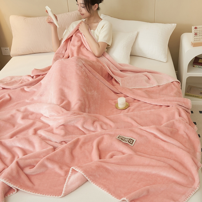 91家纺网 家纺一手货源 找家纺 畅销被业 2024新款双面牛奶绒多功能毛毯毯子 藕粉