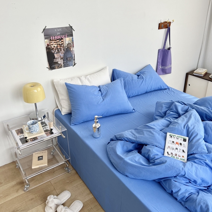 91家纺网 家纺一手货源 找家纺 六巷胡同 2023新款纯色多巴胺博主风四件套 布鲁斯蓝