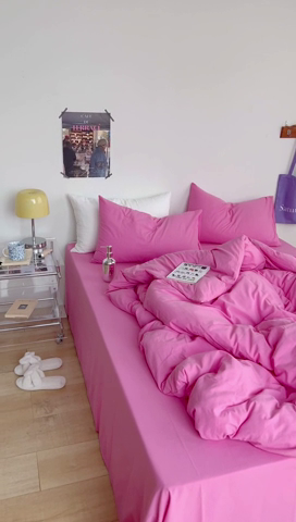 91家纺网 家纺一手货源 找家纺 六巷胡同 2023新款纯色多巴胺博主风四件套 芭比粉