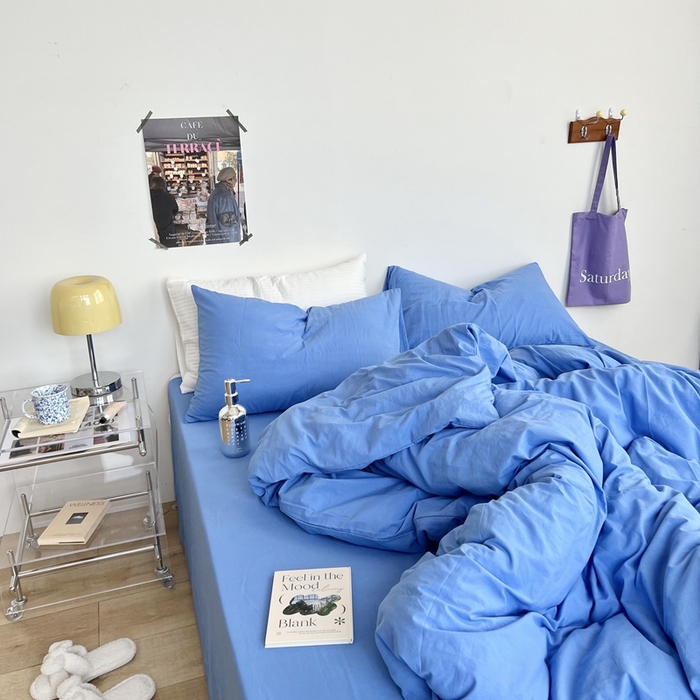 91家纺网 家纺一手货源 找家纺 六巷胡同 2023新款纯色多巴胺博主风四件套 布鲁斯蓝