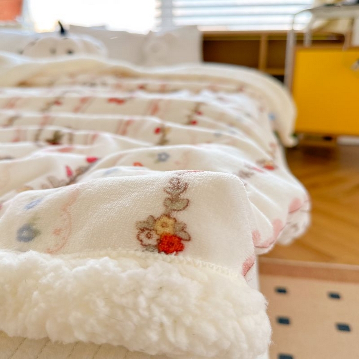 91家纺网 家纺一手货源 找家纺 萝莉家纺 2023新款ins加厚牛奶绒羊羔绒毯午睡毯沙发盖毯-风格二 可颂粉