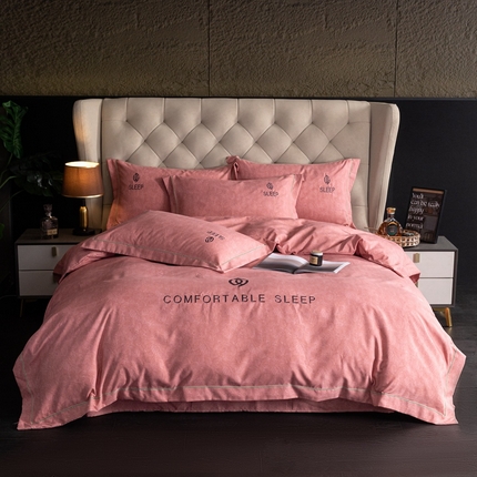 91家纺网 家纺一手货源 找家纺 麦空家居 2025新款林间低语系列暗纹加厚磨毛四件套 豆沙