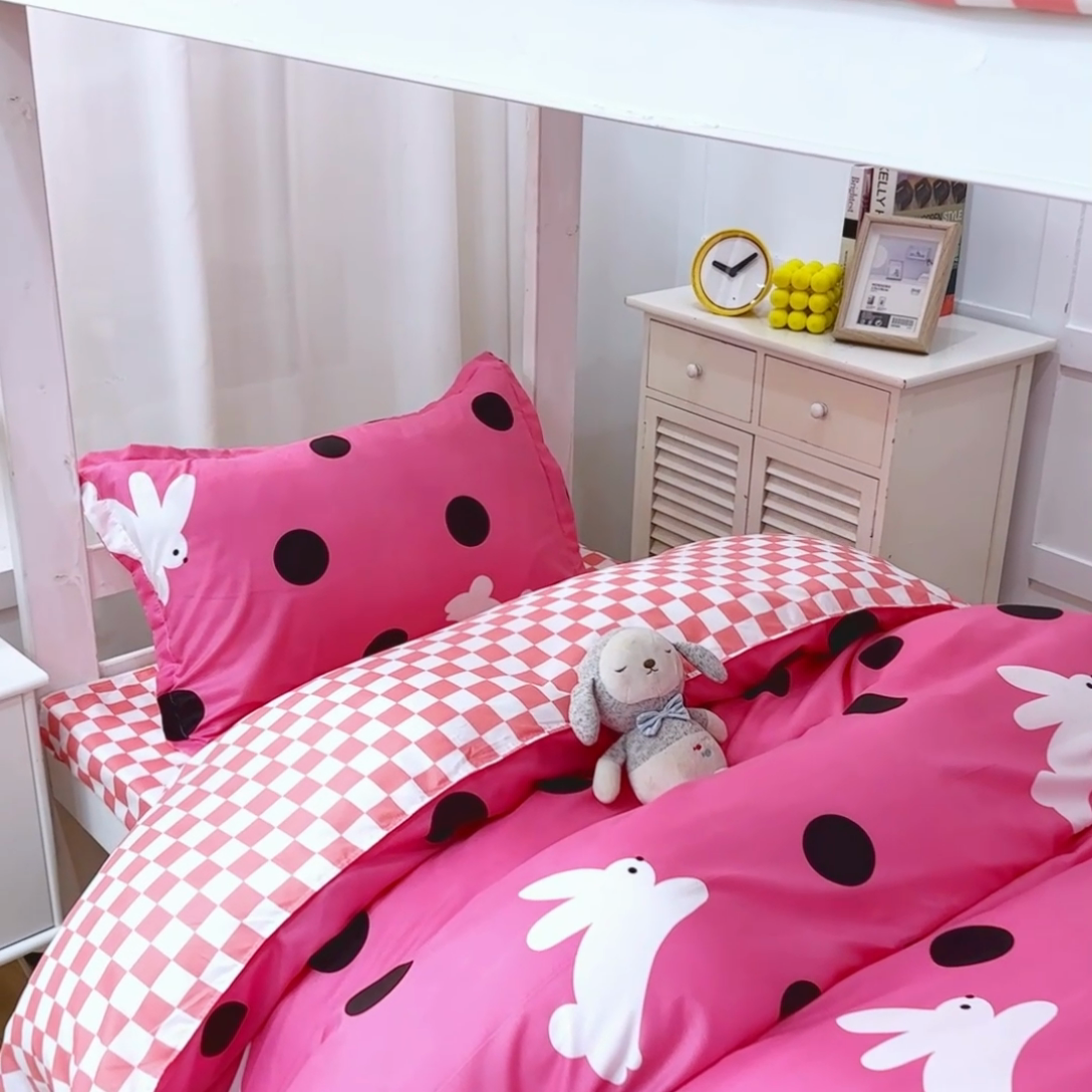 91家纺网 家纺一手货源 找家纺 2023新款亲肤棉美棉芦荟棉三件套美棉（8月）学生宿舍床 波点兔