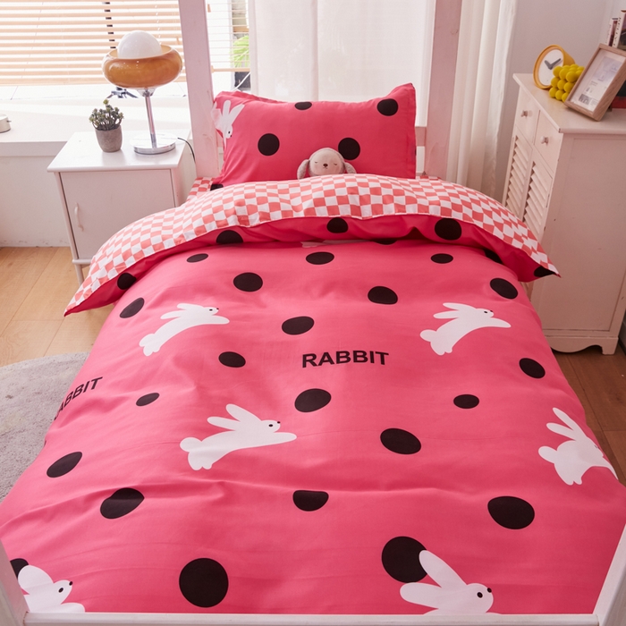 91家纺网 家纺一手货源 找家纺 2023新款亲肤棉美棉芦荟棉三件套美棉（8月）学生宿舍床 波点兔