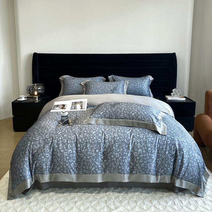 91家纺网 家纺一手货源 找家纺 优悦 2023新款轻奢磨毛印花系列四件套 轻奢豹纹-灰