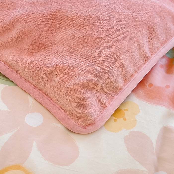 91家纺网 家纺一手货源 找家纺 琪琪阁 2023新款全棉加牛奶绒单被套 笑脸草莓