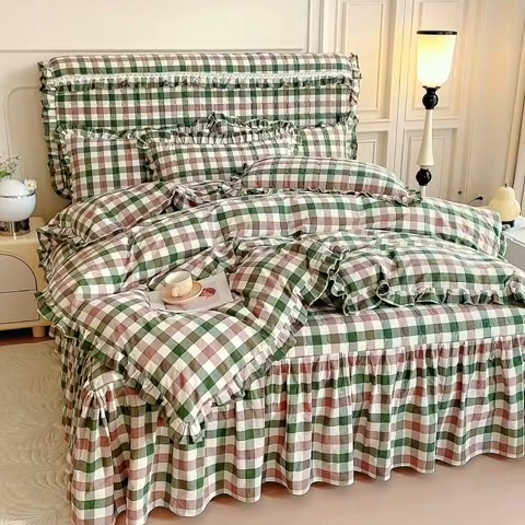 91家纺网 家纺一手货源 找家纺 十个点  2024新款色织水洗棉韵格系列床裙款四件套 七彩格绿