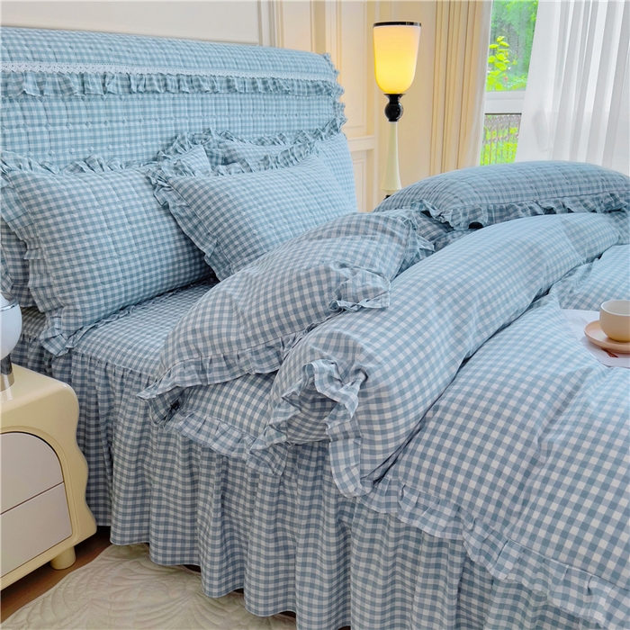 91家纺网 家纺一手货源 找家纺 十个点  2024新款色织水洗棉韵格系列床裙款四件套 浅蓝小格