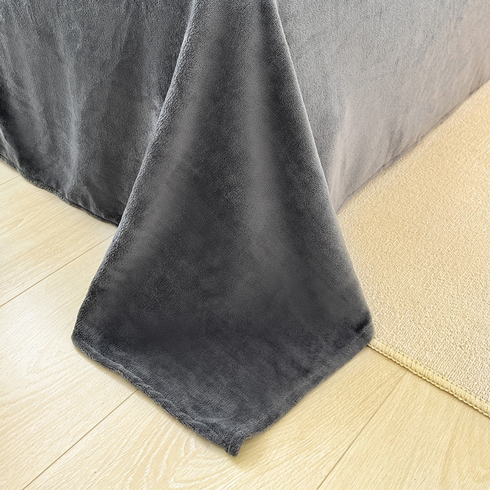 91家纺网 家纺一手货源 找家纺 桃子家居 2023新款ins韩系简约卡通奶油小清新加厚牛奶绒系列四件套 绒-奶白煤球