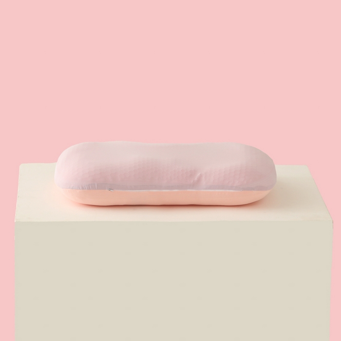 91家纺网 家纺一手货源 找家纺 爱来伊家纺 2023新款凉感枕TPE果胶羽丝枕夏季枕芯猫肚皮释压枕头枕芯 冰丝粉枕套