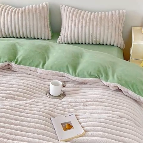 91家纺网 家纺一手货源 找家纺 （总）珺柔2023款兔绒纯色双拼四件套