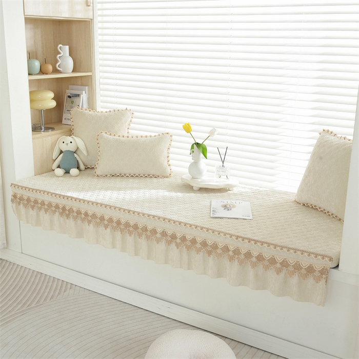 91家纺网 家纺一手货源 找家纺 共鸣沙发垫2023新款5cm厚50D雪尼尔花边款可拆洗 5cm海绵飘窗垫雪尼尔米色