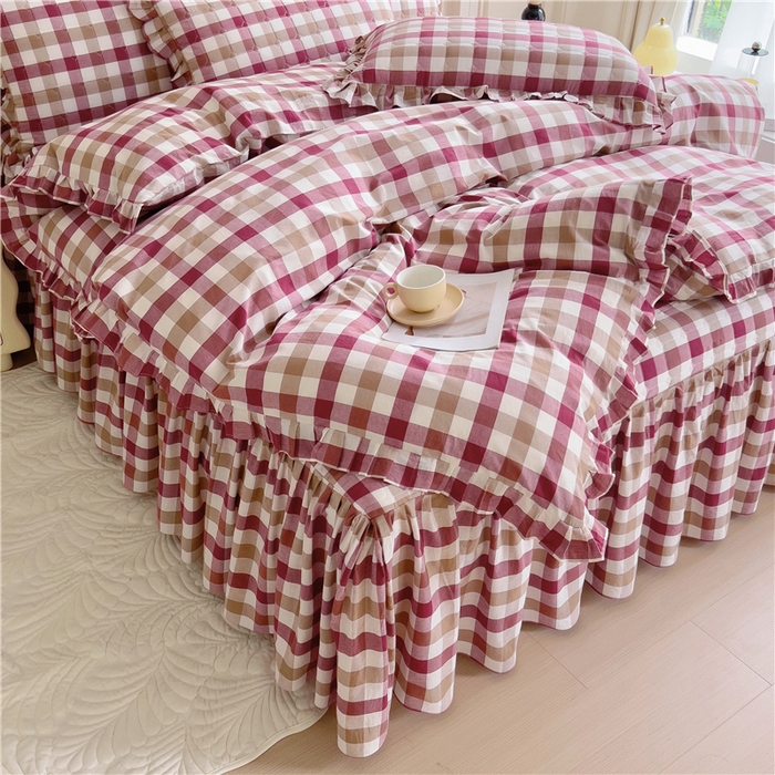 91家纺网 家纺一手货源 找家纺 十个点  2024新款色织水洗棉韵格系列床裙款四件套 七彩格红