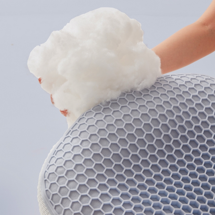 91家纺网 家纺一手货源 找家纺 爱来伊家纺 2023新款凉感枕TPE果胶羽丝枕夏季枕芯猫肚皮释压枕头枕芯 方糖灰