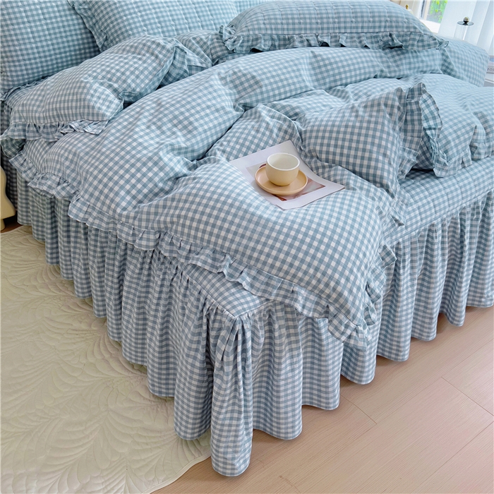91家纺网 家纺一手货源 找家纺 十个点  2024新款色织水洗棉韵格系列床裙款四件套 浅蓝小格