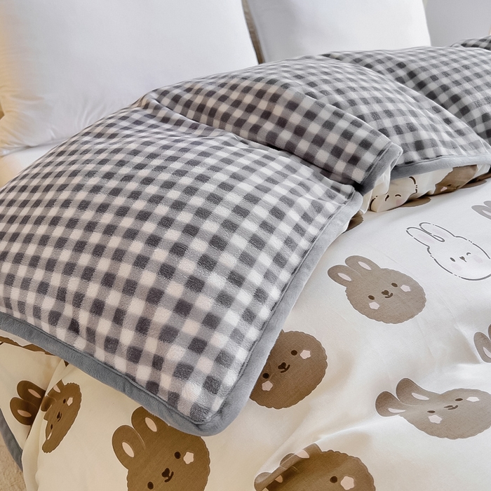 91家纺网 家纺一手货源 找家纺 琪琪阁 2023新款全棉加牛奶绒单被套 萌萌兔