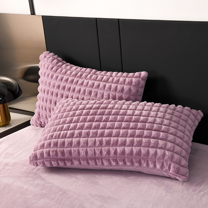 91家纺网 家纺一手货源 找家纺 爵仕家纺 2025新款高端皮草风格兔毛绒保暖四件套 芋紫