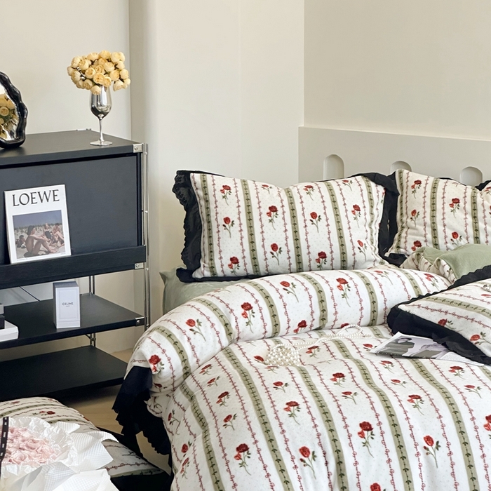 91家纺网 家纺一手货源 找家纺 安莱生活 2023新款法式浪漫轻奢复古风数码印花牛奶绒四件套 一轮玫瑰