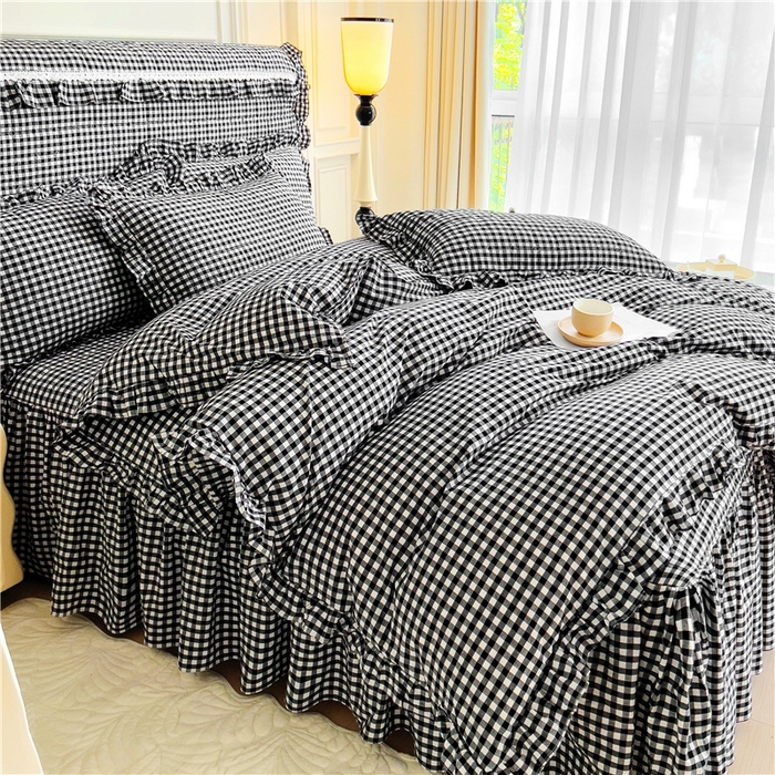 91家纺网 家纺一手货源 找家纺 十个点  2024新款色织水洗棉韵格系列床裙款四件套 黑白小格