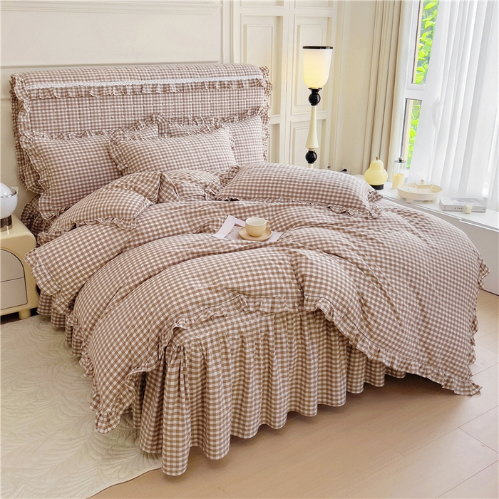 91家纺网 家纺一手货源 找家纺 十个点  2024新款色织水洗棉韵格系列床裙款四件套 米小格