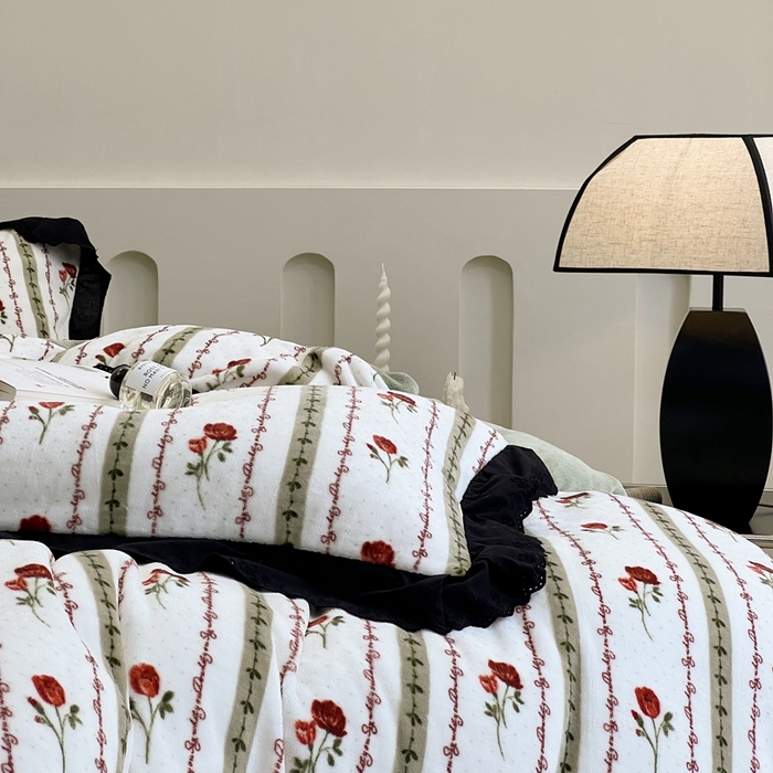 91家纺网 家纺一手货源 找家纺 安莱生活 2023新款法式浪漫轻奢复古风数码印花牛奶绒四件套 一轮玫瑰