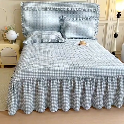91家纺网 家纺一手货源 找家纺 十个点  2024新款色织水洗棉韵格系列床裙款四件套 浅蓝小格