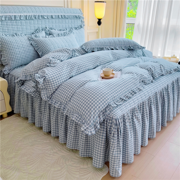 91家纺网 家纺一手货源 找家纺 十个点  2024新款色织水洗棉韵格系列床裙款四件套 浅蓝小格