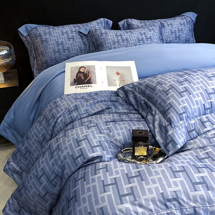 91家纺网 家纺一手货源 找家纺 优悦 2023新款轻奢磨毛印花系列四件套 时尚格调-蓝