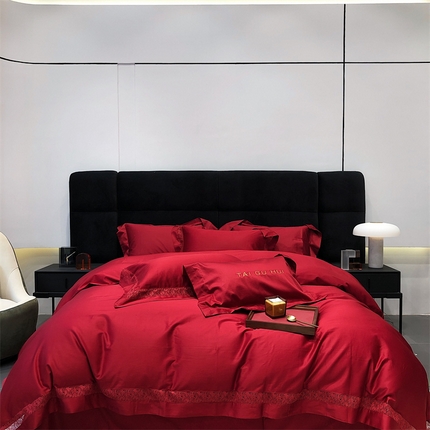 91家纺网 家纺一手货源 找家纺 2023 太古汇 新款长绒棉雅婚庆系列四件套 镂空格蕾丝红