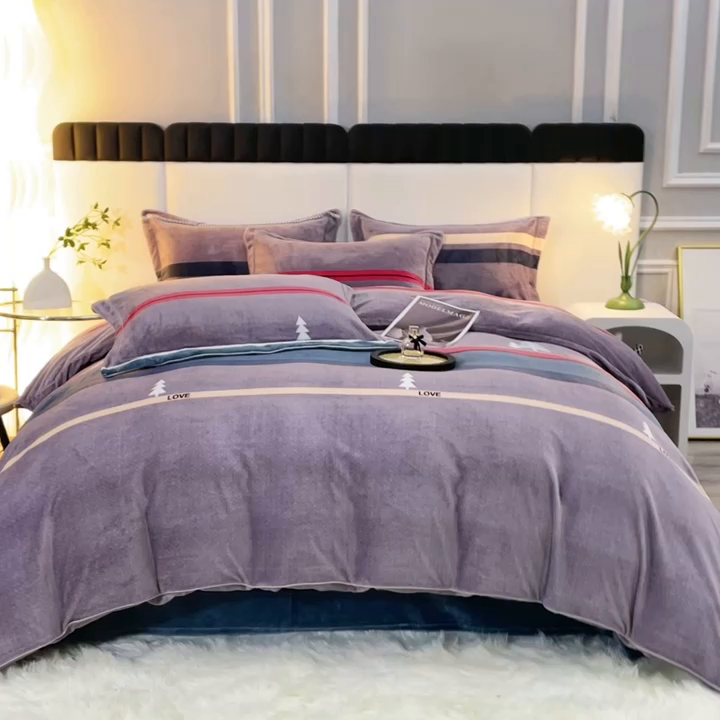 91家纺网 家纺一手货源 找家纺 尚品凤凰2025新款高克重印花牛奶绒四件套-工艺款森林小鹿