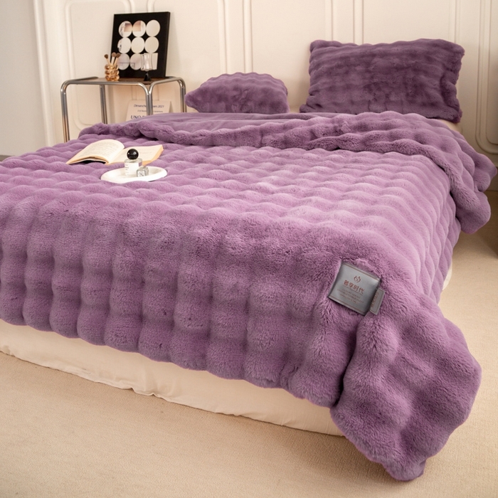91家纺网 家纺一手货源 找家纺 尚品绵羊毛毯 2025新款仿裘皮皮草貂皮毛毯轻奢高端婚庆加厚双层拉舍尔毛毯 香芋紫