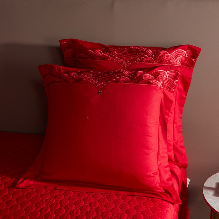 91家纺网 家纺一手货源 找家纺 宏羽纺 2024新款纯棉新中式刺绣婚庆多件套福瑞呈祥-红