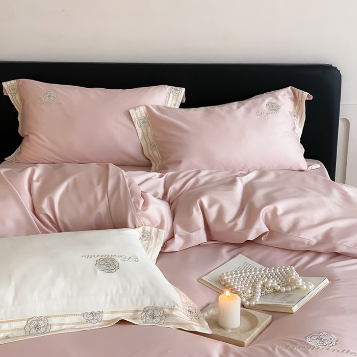 91家纺网 家纺一手货源 找家纺 MIU缪家居 2023新款邂逅系列100支全棉四件套  邂逅-粉色