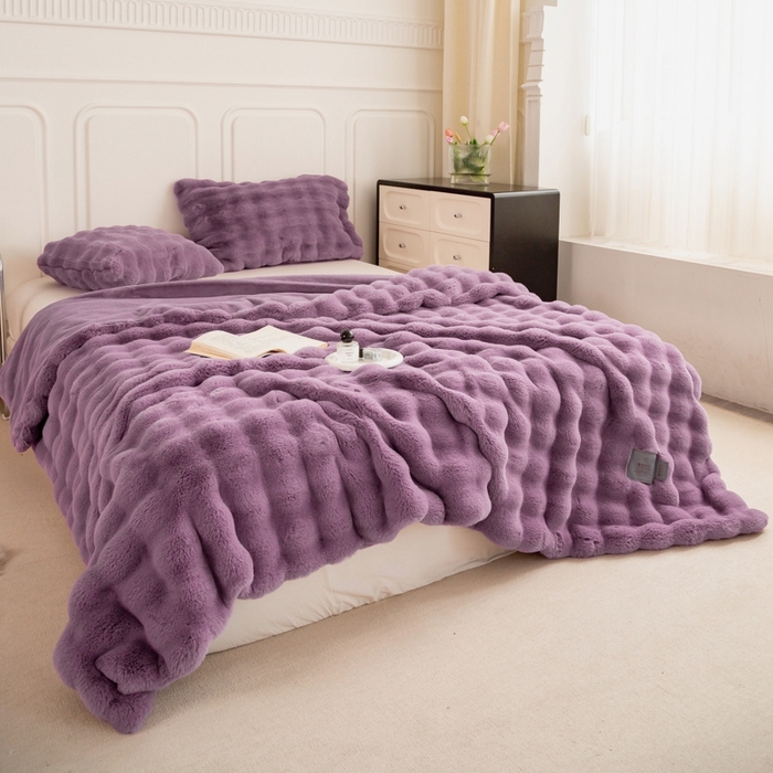 91家纺网 家纺一手货源 找家纺 尚品绵羊毛毯 2025新款仿裘皮皮草貂皮毛毯轻奢高端婚庆加厚双层拉舍尔毛毯 香芋紫