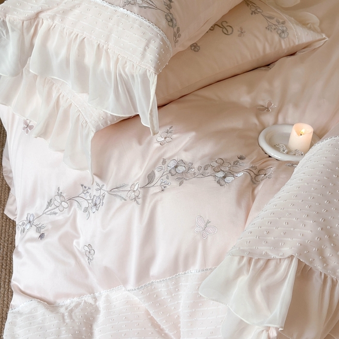 91家纺网 家纺一手货源 找家纺 MIU缪家居 2023新款悠悠假日系列100支全棉四件套 悠悠假日-粉