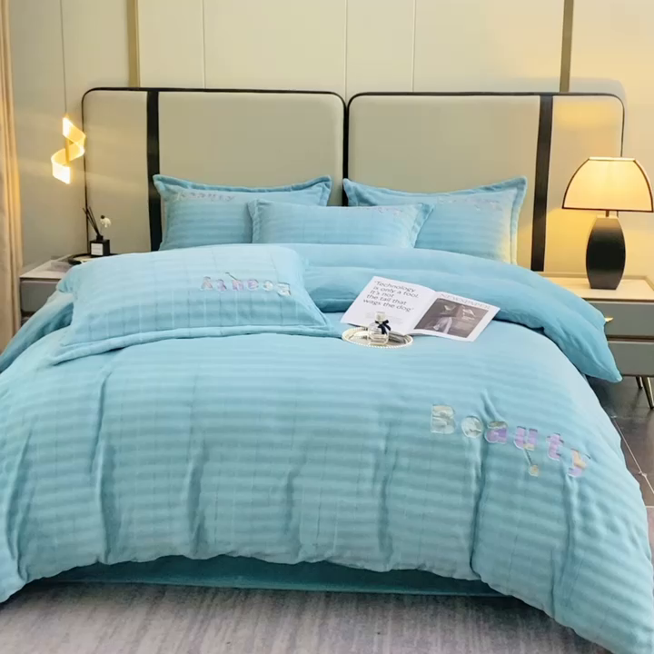 91家纺网 家纺一手货源 找家纺 新款牛奶绒绣花款四件套系列 清仓价！ 绿色