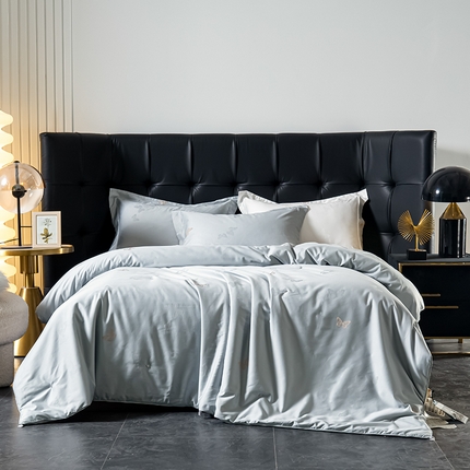 91家纺网 家纺一手货源 找家纺 （总） 天木兰 新款蝴蝶蚕丝被专柜子母被