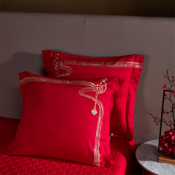 91家纺网 家纺一手货源 找家纺 宏羽纺 2023新款高支高密全棉贡缎提花婚庆套件 富丽堂皇