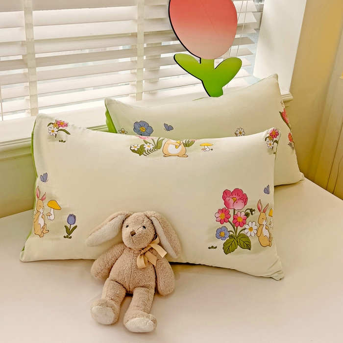 91家纺网 家纺一手货源 找家纺 寐居 2023新款A类水洗棉印花冬被 花园兔兔