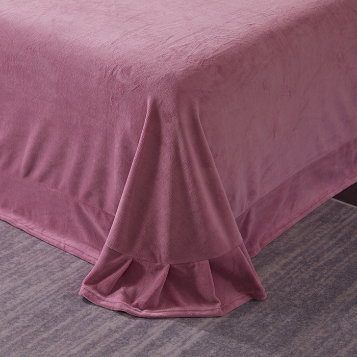 91家纺网 家纺一手货源 找家纺 新款牛奶绒绣花款四件套系列 清仓价！ 紫豆沙