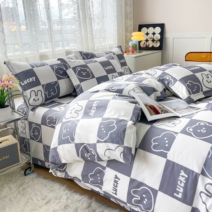 91家纺网 家纺一手货源 找家纺 翎盈家纺 2023新款纯棉全棉喷气印花柔软舒适四件套 幸运兔