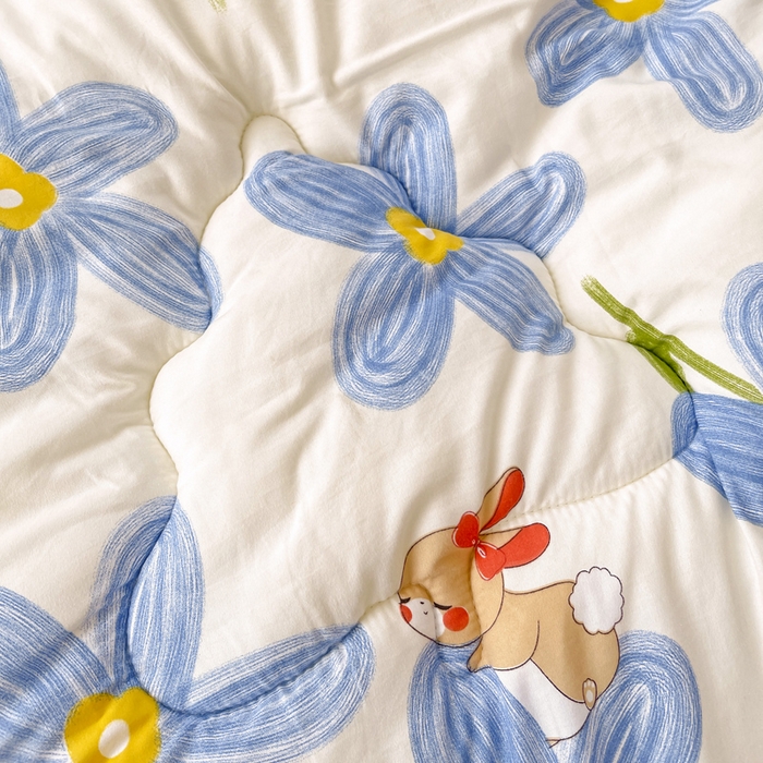 91家纺网 家纺一手货源 找家纺 寐居 2023新款A类水洗棉印花冬被 花兔